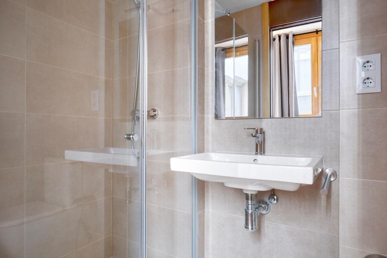 Apartamento Renovated El Born 2br Nr Port Vell Bcn-62 *